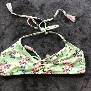 wallflower bikini top